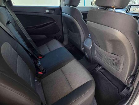 2019-Hyundai-Tucson-20-Premium_13