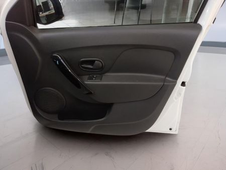 2021-Renault-Sandero-900T-Stepway-Plus-Techroad_14