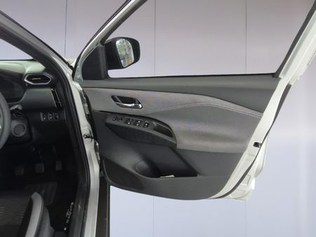 2026-Nissan-Magnite-10-Acenta_14