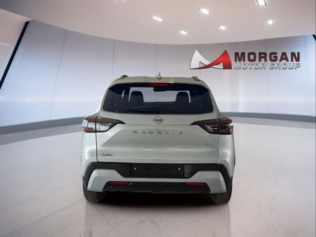 2026-Nissan-Magnite-10-Acenta_5