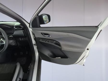 2026-Nissan-Magnite-10T-Acenta_14