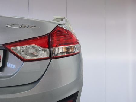 2023-Suzuki-Ciaz-15-GL-Auto_11