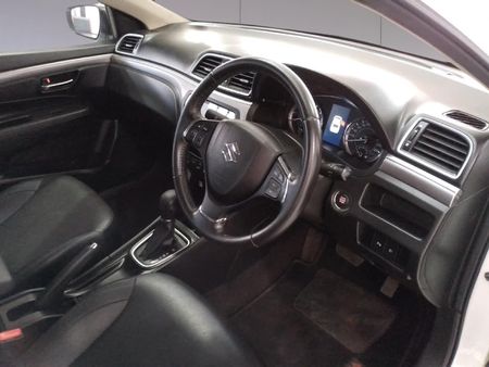 2023-Suzuki-Ciaz-15-GLX-Auto_12