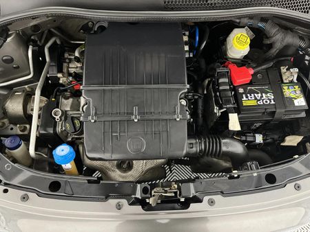2017-Fiat-500-900T-Twinair-Lounge_10