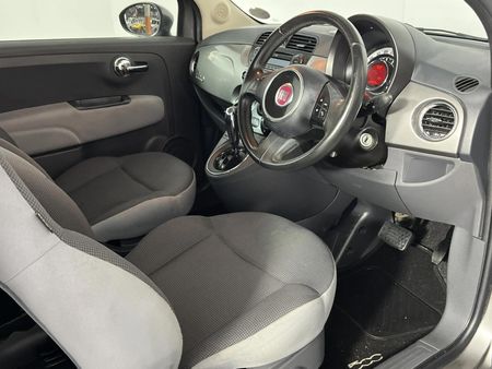 2017-Fiat-500-900T-Twinair-Lounge_7