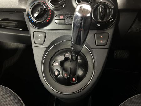 2017-Fiat-500-900T-Twinair-Lounge_8