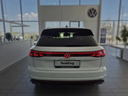 2026-Volkswagen-Touareg-Touareg-30-V6-Elegance-Auto_3