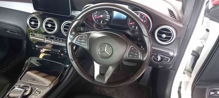 2016-Mercedes-Benz-GLC-220d-Diesel-Automatic_13