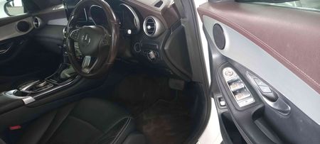 2016-Mercedes-Benz-GLC-220d-Diesel-Automatic_14