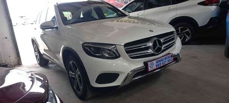 2016-Mercedes-Benz-GLC-220d-Diesel-Automatic_17