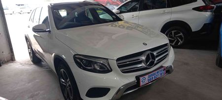 2016-Mercedes-Benz-GLC-220d-Diesel-Automatic_18