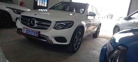 2016-Mercedes-Benz-GLC-220d-Diesel-Automatic_20