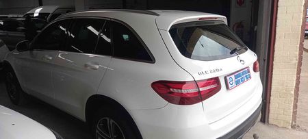 2016-Mercedes-Benz-GLC-220d-Diesel-Automatic_3