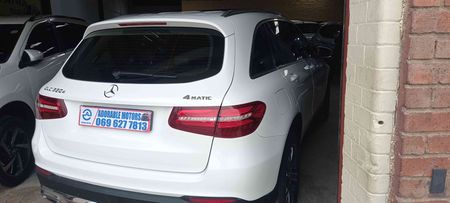 2016-Mercedes-Benz-GLC-220d-Diesel-Automatic_4