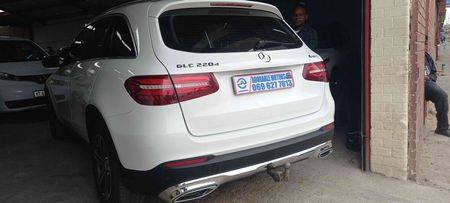 2016-Mercedes-Benz-GLC-220d-Diesel-Automatic_6