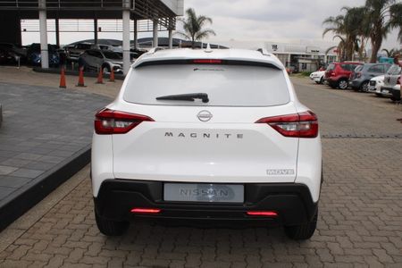 2026-Nissan-Magnite-Move-10-Visia-FC-PV_1