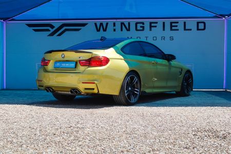 2015-BMW-M4-Coupe-Auto_3