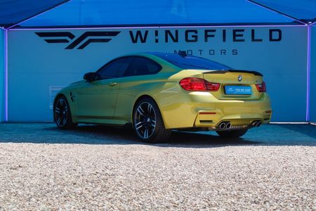 2015-BMW-M4-Coupe-Auto_5