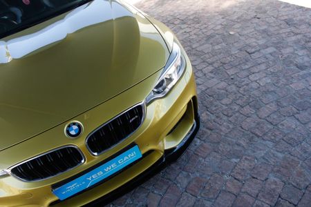 2015-BMW-M4-Coupe-Auto_6