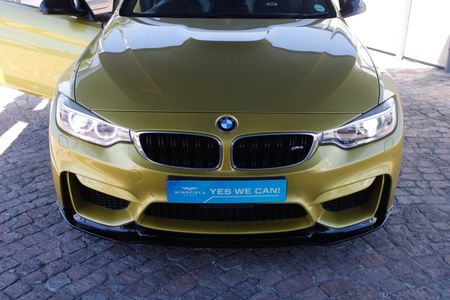 2015-BMW-M4-Coupe-Auto_8