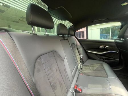 2022-BMW-3-Series-320i-M-Mzansi-Edition-Auto-g20_12