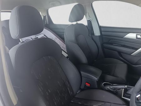 2018-Haval-H2-15T-City_15