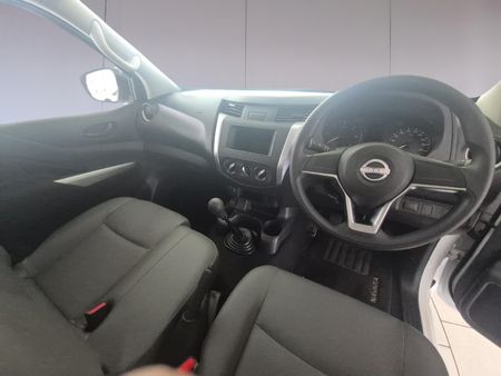 2026-Nissan-Navara-25-DDTi-XE-Single-Cab_17
