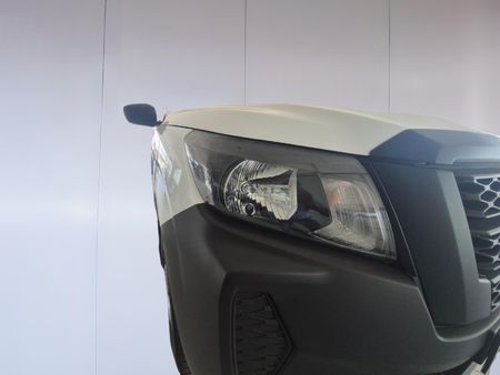 2026-Nissan-Navara-25-DDTi-XE-Single-Cab_8