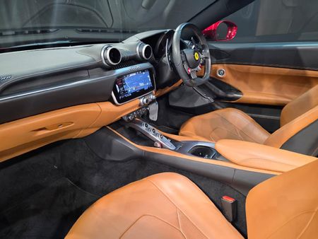 2020-Ferrari-Portofino_14