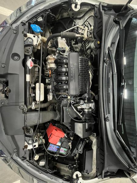 2017-Honda-Ballade-15-Elegance_12