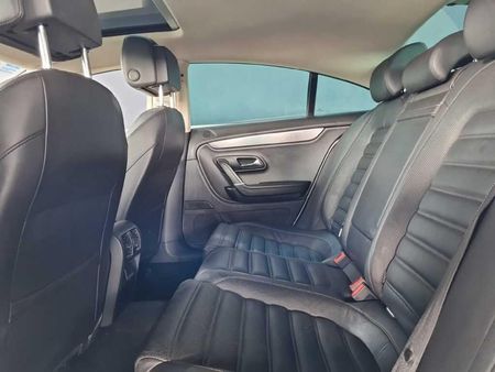 2014-Volkswagen-CC-20-TDI-Bluemotion-Auto_17