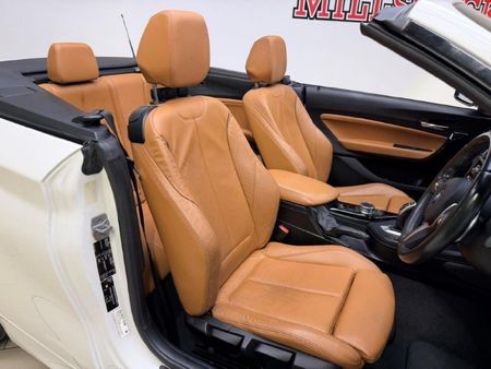 2018-BMW-2-Series-M240i-Convertible-Auto_11