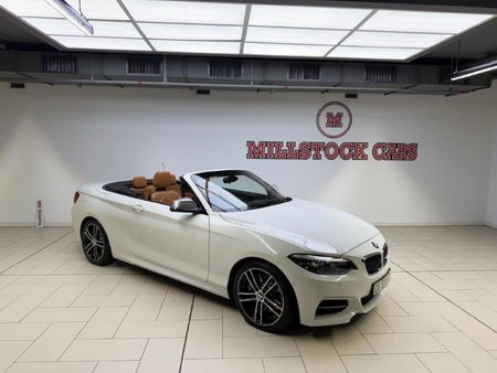 2018-BMW-2-Series-M240i-Convertible-Auto_4