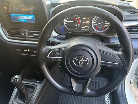 2026-Toyota-Starlet-15-XI_16