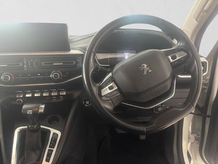 2022-Peugeot-Landtrek-19D-Allure-Double-Cab-Auto_13
