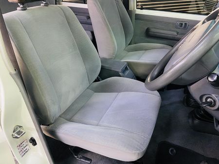 2020-Toyota-Land-Cruiser-79-45-D-Double-Cab_20