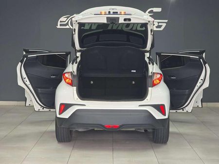 2020-Toyota-C-HR-12T-Plus-Auto_11