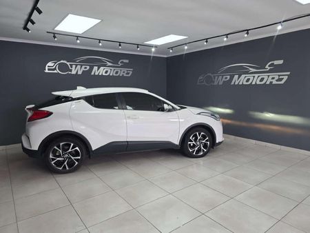 2020-Toyota-C-HR-12T-Plus-Auto_4