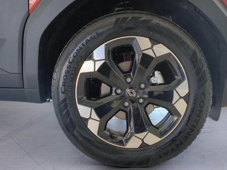 2026-Renault-Duster-13T-Intens-EDC_10