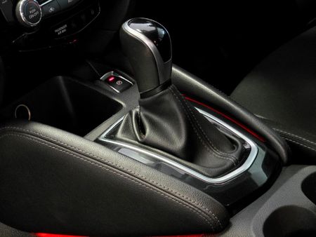 2020-Nissan-Qashqai-12T-Acenta_12