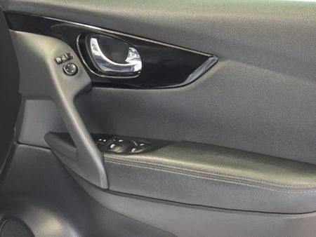2020-Nissan-Qashqai-12T-Acenta_13