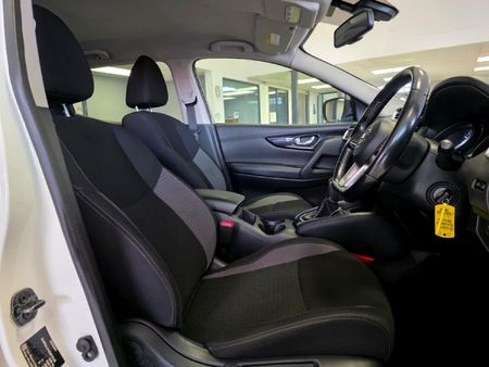 2020-Nissan-Qashqai-12T-Acenta_3
