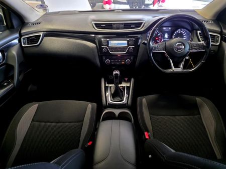 2020-Nissan-Qashqai-12T-Acenta_4