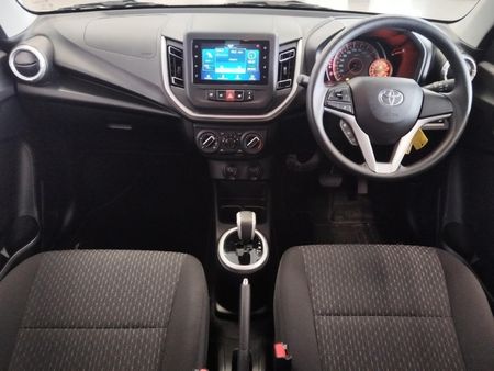 2025-Toyota-Vitz-10-XR-AMT_5