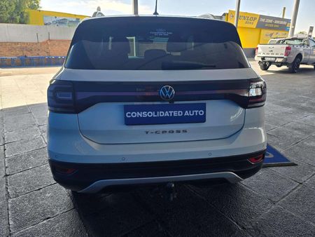 2021-Volkswagen-T-Cross-10-TSI-Highline-Auto_3