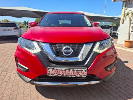 2019-Nissan-X-Trail-20-Visia_3
