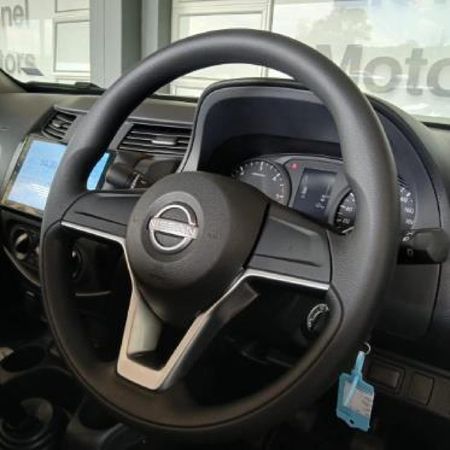 2026-Nissan-Navara-25-DDTi-XE-Single-Cab_21
