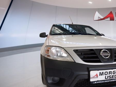 2024-Nissan-NP200-16-AC-Safety-Pack_8