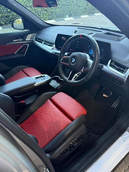 2025-BMW-X1-M35i-xDrive_14