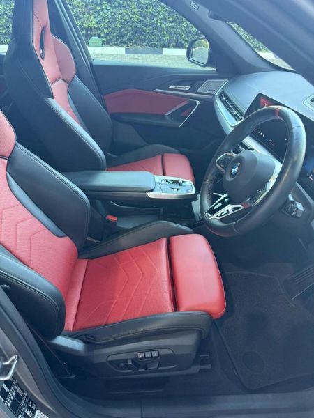 2025-BMW-X1-M35i-xDrive_16